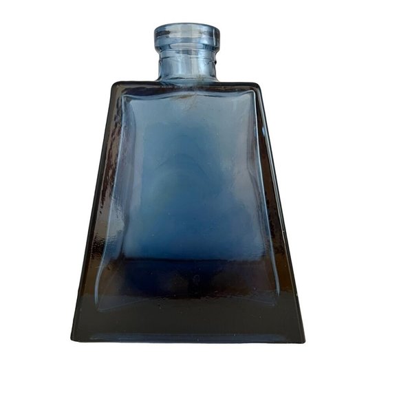 Vintage Trapezium Deep Cobalt Blue Glass Bottle Heavy Apothecary Serving Decante - Picture 1 of 7